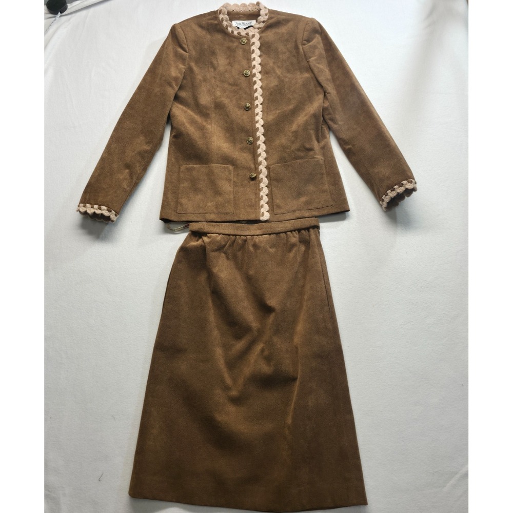 Vintage Vera Maxwell Women's Ultrasuede Two-Piece Skirt Suit Size Medium